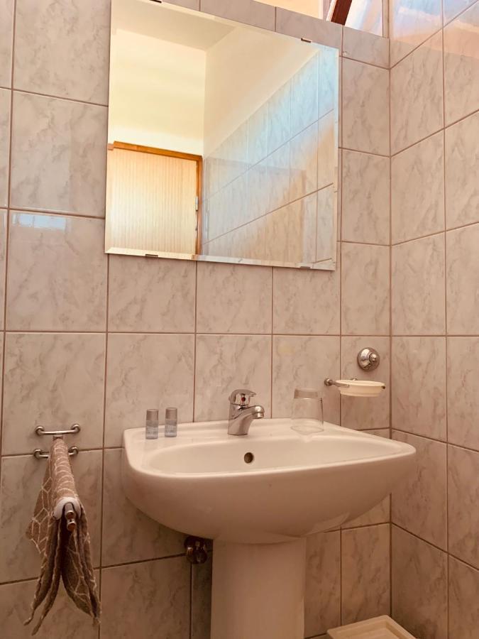Linc Rooms & Apartments Banjole Buitenkant foto